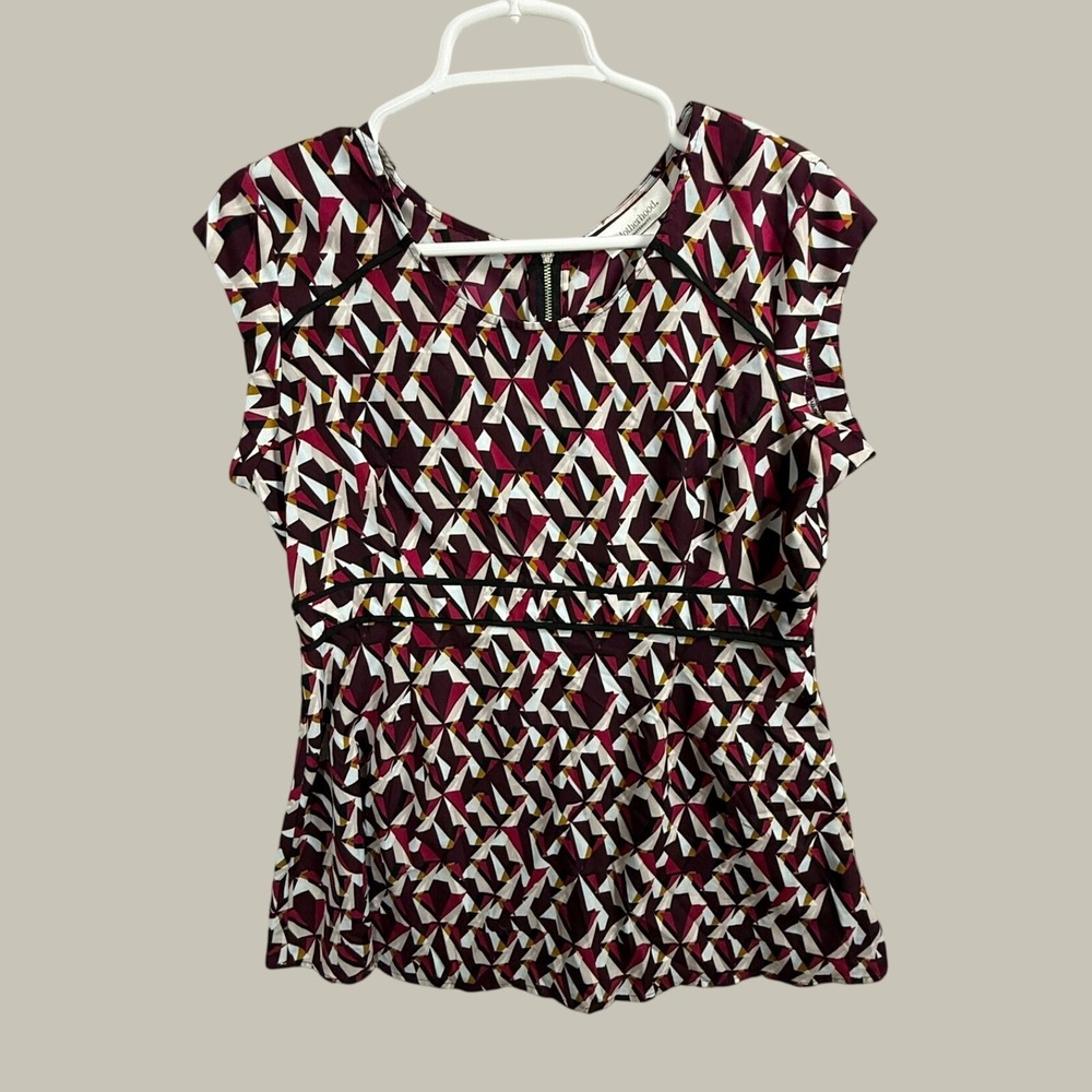 Motherhood Maternity Womens Medium Geometric Empire Waist Cap Sleeve Blouse Top